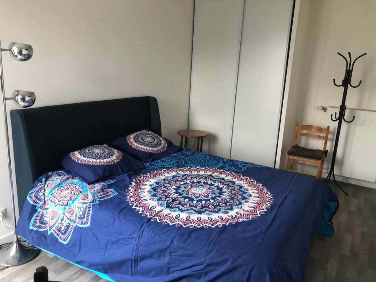 Grande Chambre 14 M2 Avec Salle De Bain Privative A Nanterre Prefecture Proche La Defense Arena Campus Sncf Et Paris エクステリア 写真