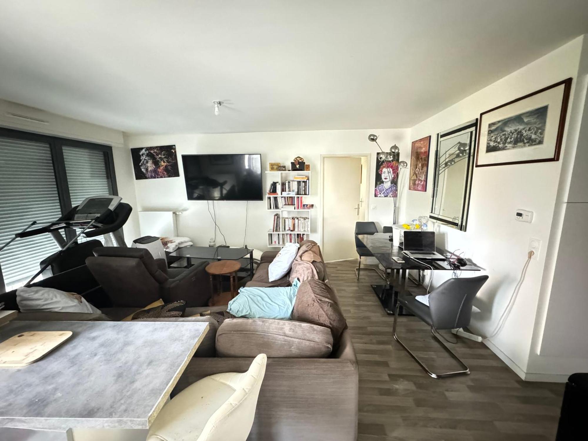 Grande Chambre 14 M2 Avec Salle De Bain Privative A Nanterre Prefecture Proche La Defense Arena Campus Sncf Et Paris エクステリア 写真