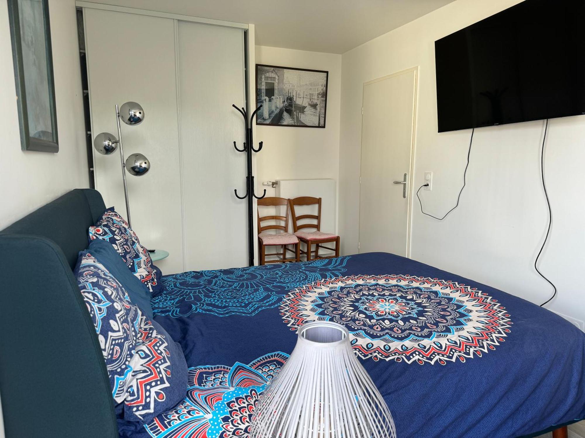 Grande Chambre 14 M2 Avec Salle De Bain Privative A Nanterre Prefecture Proche La Defense Arena Campus Sncf Et Paris エクステリア 写真