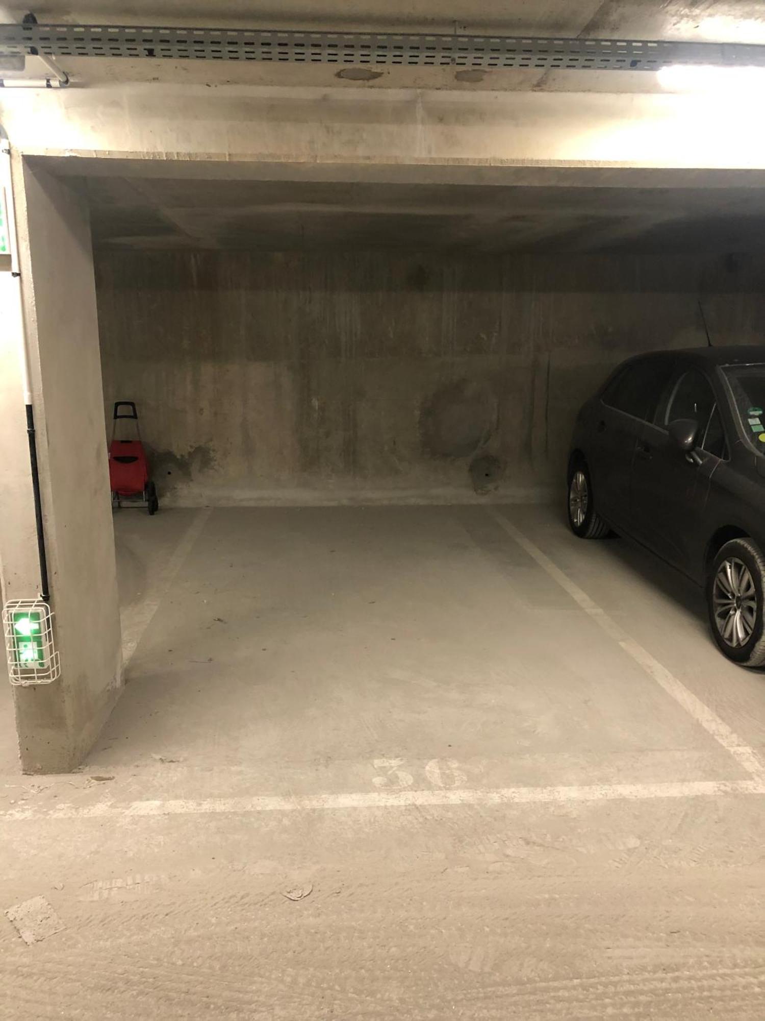 Grande Chambre 14 M2 Avec Salle De Bain Privative A Nanterre Prefecture Proche La Defense Arena Campus Sncf Et Paris エクステリア 写真